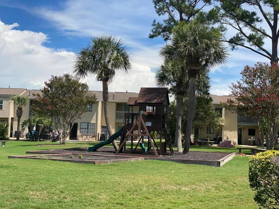 Renovated Ocean Escape Condo-11 Pools-community Beachhouse Bar Apartment Panama City Beach
