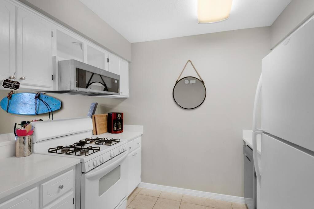 Renovated Ocean Escape Condo-11 Pools-community Beachhouse Bar Panama City Beach