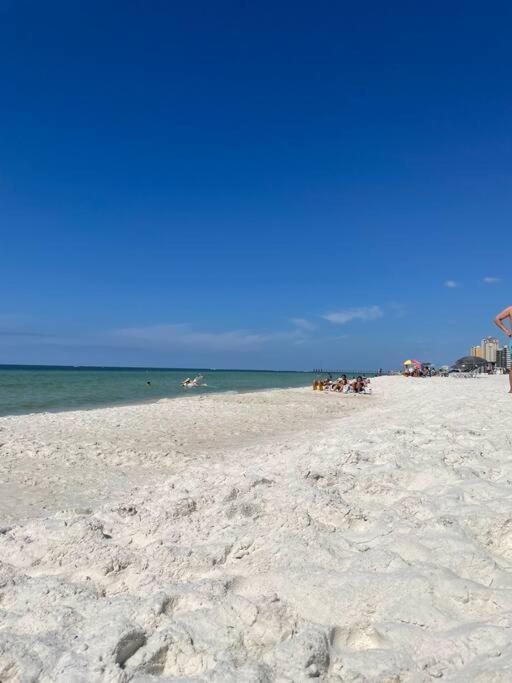 Renovated Ocean Escape Condo-11 Pools-community Beachhouse Bar Apartment Panama City Beach