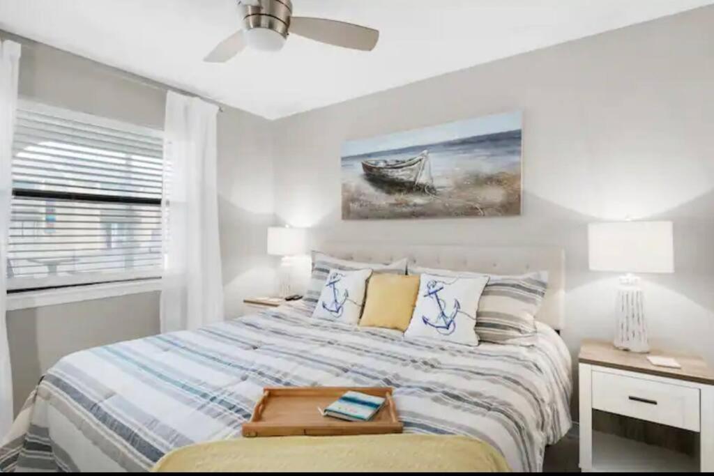 Renovated Ocean Escape Condo-11 Pools-community Beachhouse Bar Panama City Beach