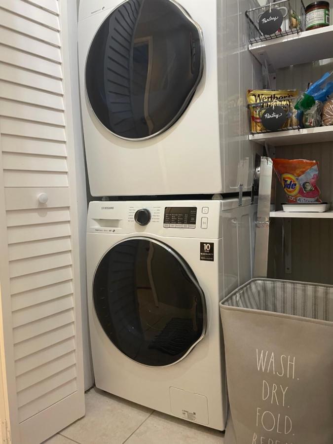 Apartment Renovated Ocean Escape Condo-11 Pools-community Beachhouse Bar